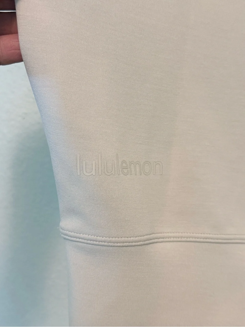 NWOT Lululemon Perfectly Oversized Cropped Crew 4 - Picture 4 of 4